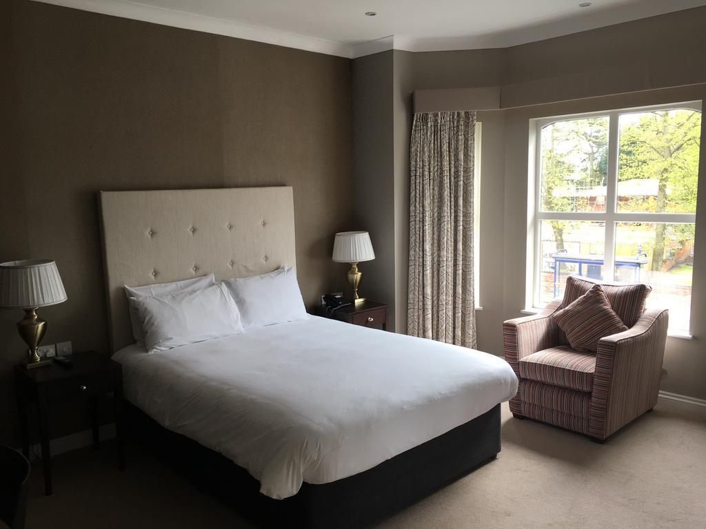 Eaton Hotel Birmingham Bagian luar foto